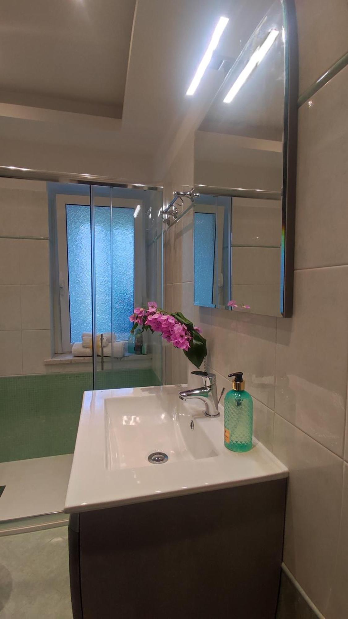 Casa Daisy Apartment Специя Екстериор снимка